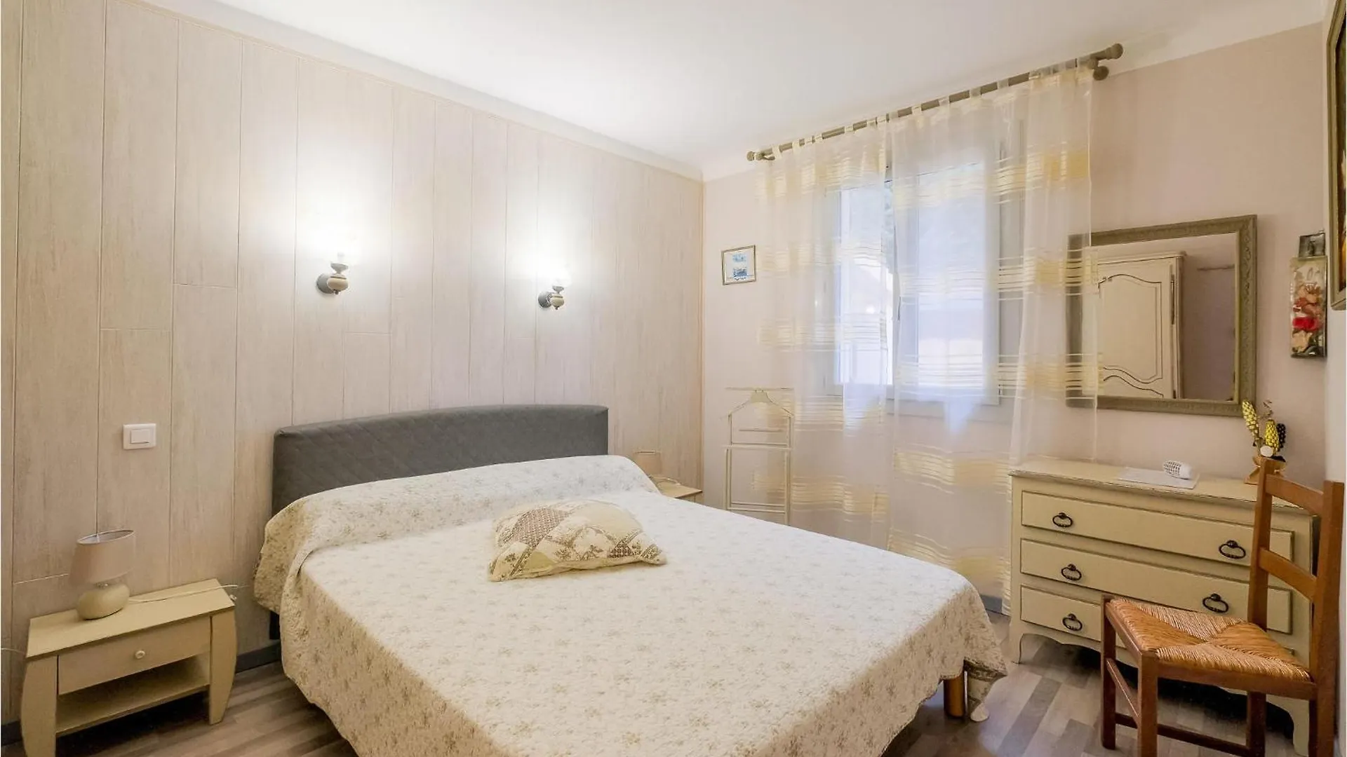Beautiful Home In Saint-Remy-De-Provence