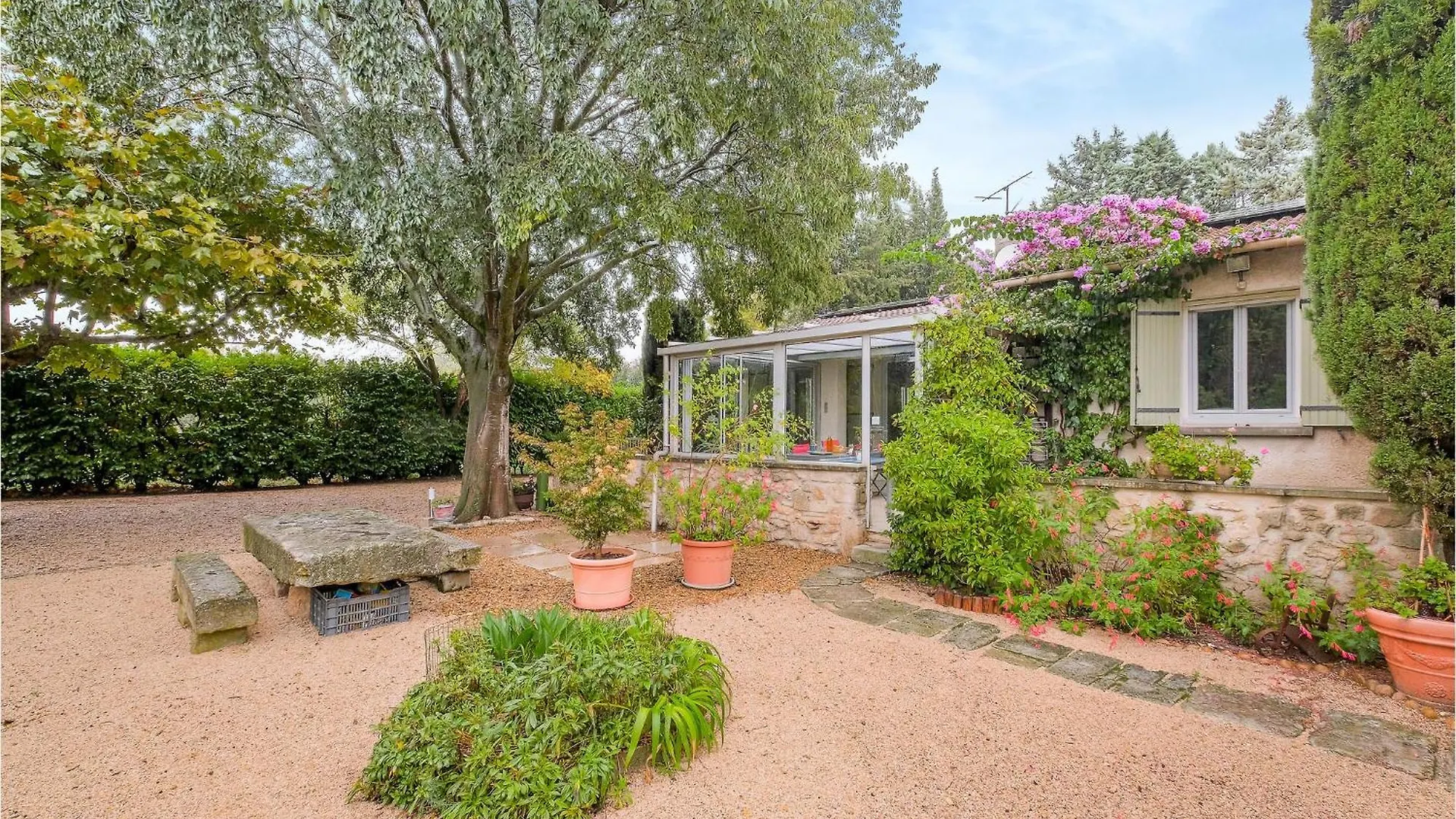 Beautiful Home In Saint-Remy-De-Provence France
