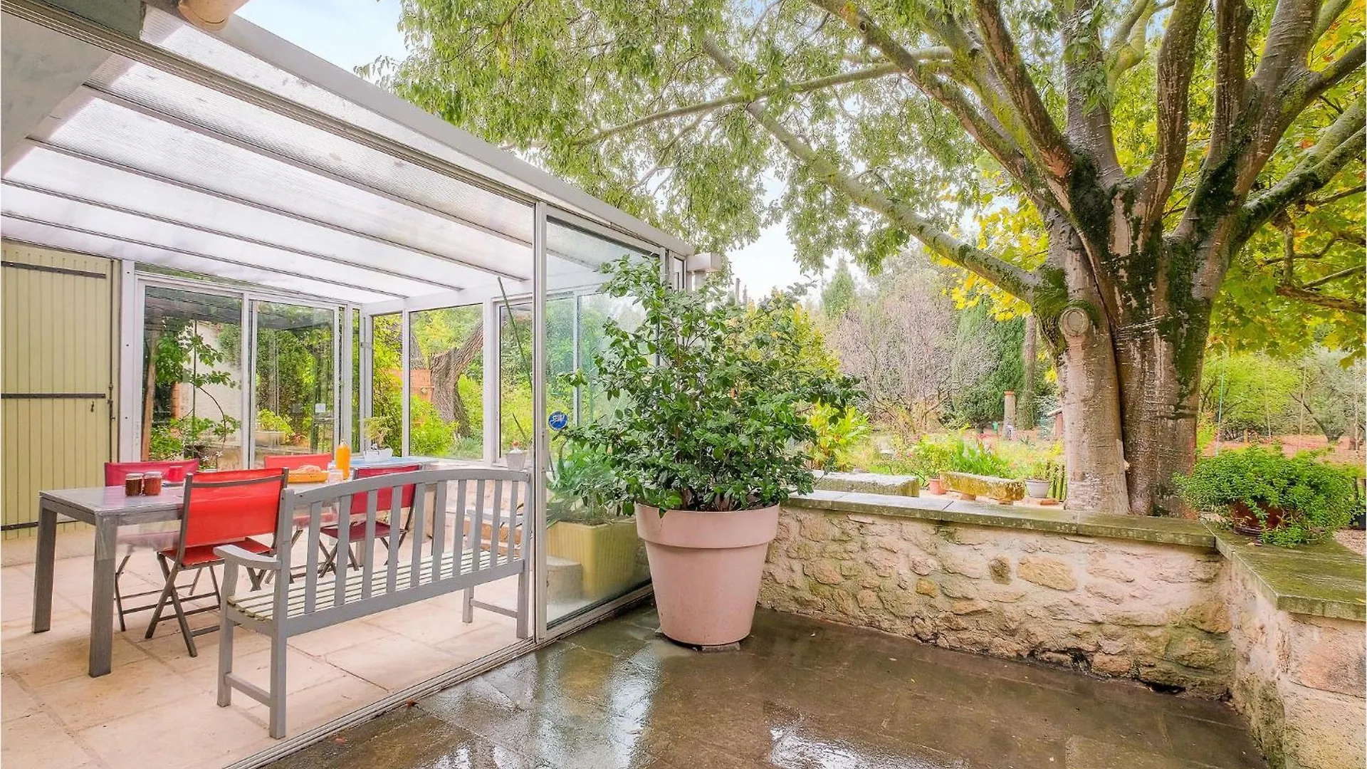 Beautiful Home In Saint-Remy-De-Provence France